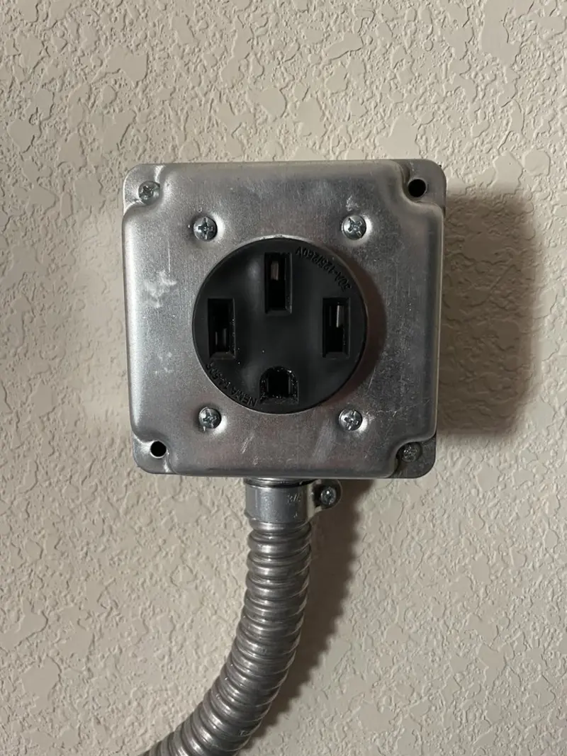 NEMA 14-50 outlet installed for Smart Home Electrical in Wollochet
